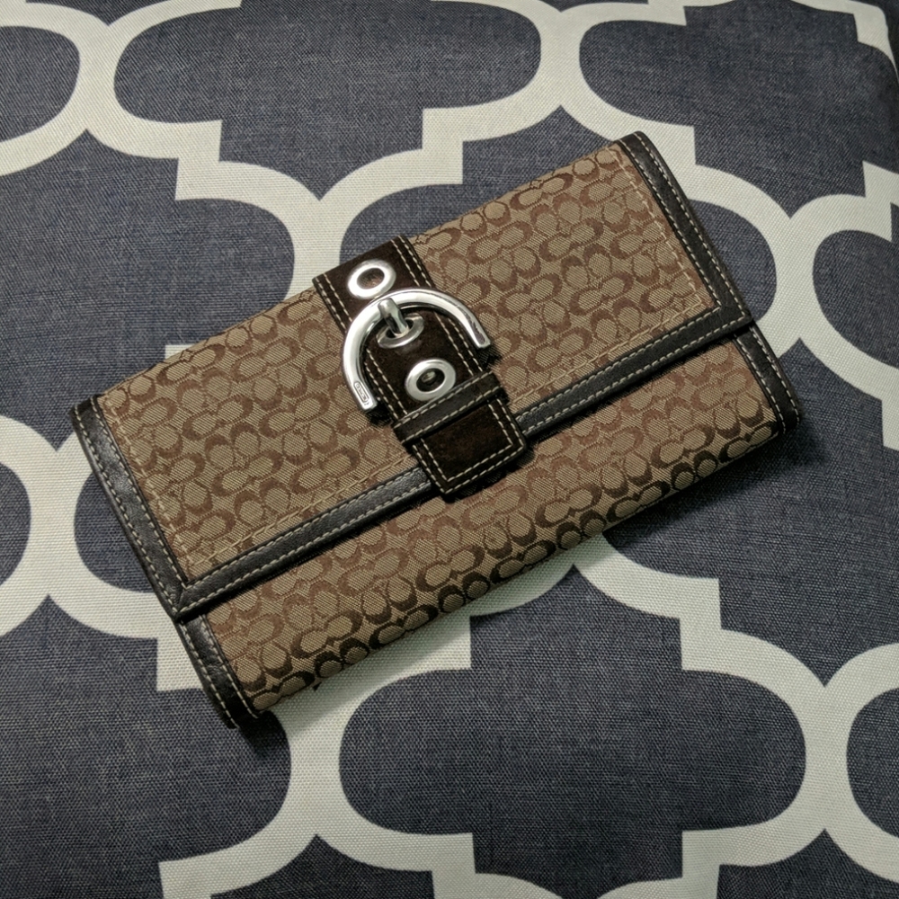 Coach wallet